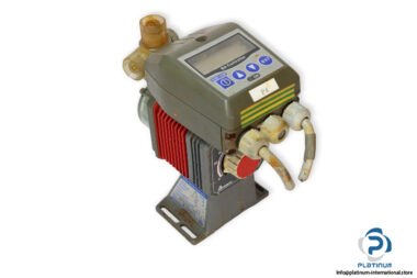 iwaki-EH-B10VC-100PY1-X-electromagnetic-metering-pump-(used)