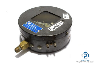 johnson-controls-P-7230-3-pressure-switch