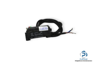 keyence-FS-M1-photoelectric-sensor-fiber-amplifier-(used)