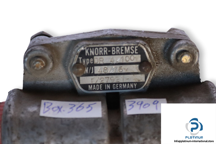 knorr-bremse-DR-4.100-pressure-regulator-(used)-1