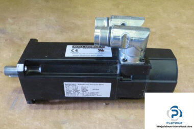 KOLLMORGEN-AKM-32D-ACC2LB-00-SERVO-MOTOR_675x450.jpg