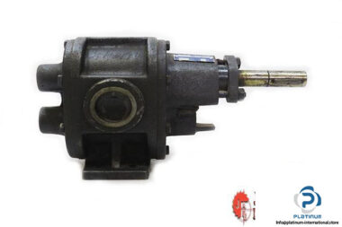 KRACHT-BT4-TRANSFER-GEAR-PUMP3_675x450.jpg