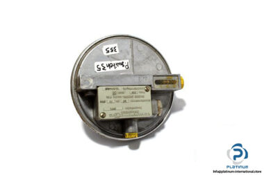 krom-schroder-DW-1-pressure-switch