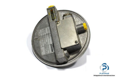 krom-schroder-DWF-pressure-switch-2