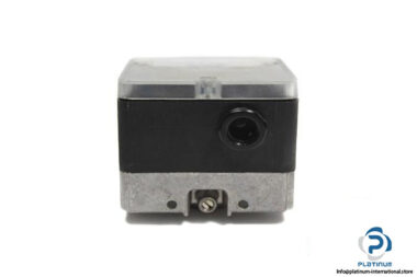 KROM-SCHRODER-DWG-04-PRESSURE-SWITCH3_675x450.jpg