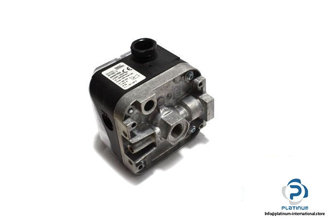kromschroder-dg150b-3-pressure-switch-2