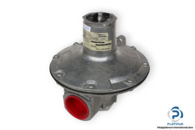 Manufacturer: KROMSCHROEDER ‎ Type: Gas Pressure Regulator Model: GDJ 40R04-0 ‎ Medium: natural gas, town gas, LPG (gaseous) and biologically produced methane (max. 0.02 %-byvol. H2S), GDJ..L also for air Internal thread: Rp to ISO 7-1 Connection: Rp
