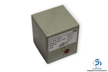 kromschroder-ifs137b-5-1-3T-gas-burner-control-unit_used