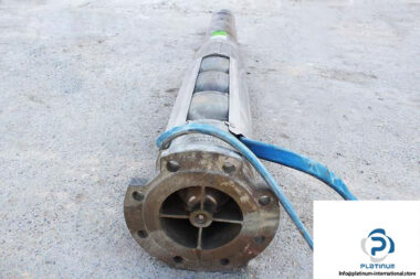 KSB-UPA-250B-2503F-001109052581-SUBMERSIBLE-BOREHOLE-PUMP3_675x450.jpg