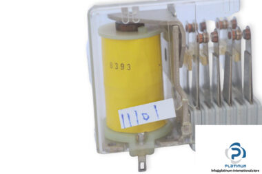 kuhnke-8393-industrial-switching-relay-(used)-1