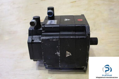 KUKA-1FK6100-8AZ91-1ZZ9-Z-S41-SERVO-MOTOR_675x450.jpg