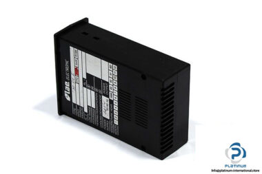 lae-t30-p1-i-temperature-controller-1