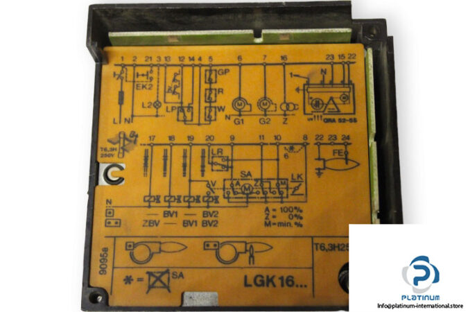 landis&gyr-lgk16.322a27-gas-burner-controller_used_2