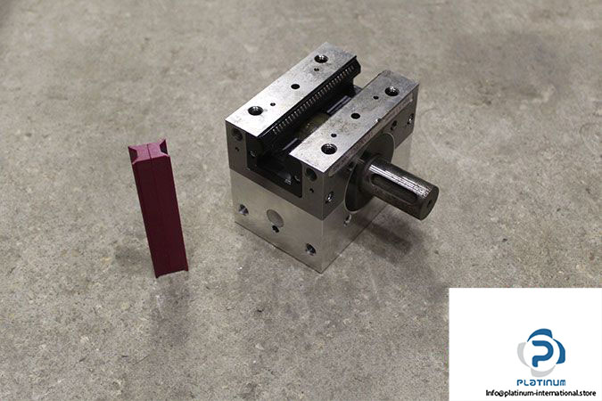 leantechnik-ag-lifgo-5-1-linear-rack-and-pinion-gearbox-2