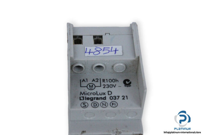 legrand-MICROLUX-037-21-twilight-timer-used-3