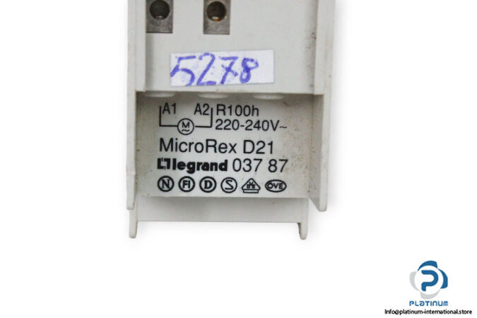 legrand-MICROREX-D21-microprocessor-controlled-digital-time-switch-(used)-2