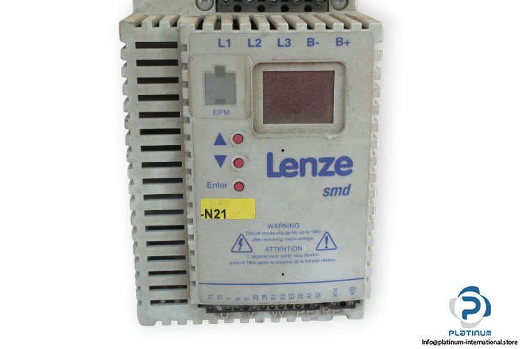 lenze-ESMD402L4TXA-frequency-inverter-(Used)-1