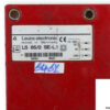 leuze-LS-95_2.8-SE-L.1-through-beam-photoelectric-sensor-transmitter-used-2