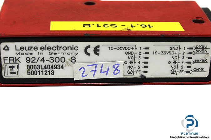 leuze-electronic-frk-92_4-300-s-diffuse-sensor-with-background-suppression-used-1