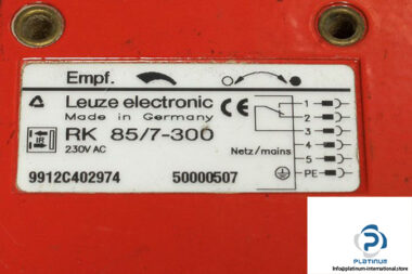 leuze-rk-85_7-300-energetic-diffuse-sensor-3