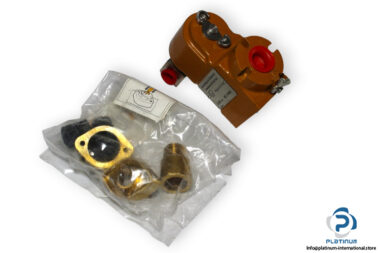 lucifer-E12A54001D-483250-single-solenoid-valve-new
