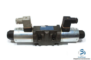 luvra-wl4f10p2eg6z23050-solenoid-operated-directional-valve-1