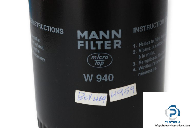 mann-filter-W-940-oil-filter-(used)-1