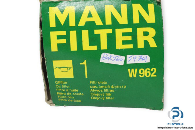 mann-filter-W-962-oil-filter-(new)-1