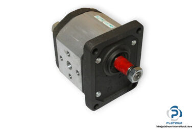 marzocchi-GHP2-D-10-external-gear-pump-(used)