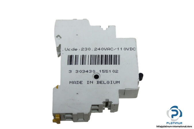 merlin-gerin-multi-9-circuit-breaker-2