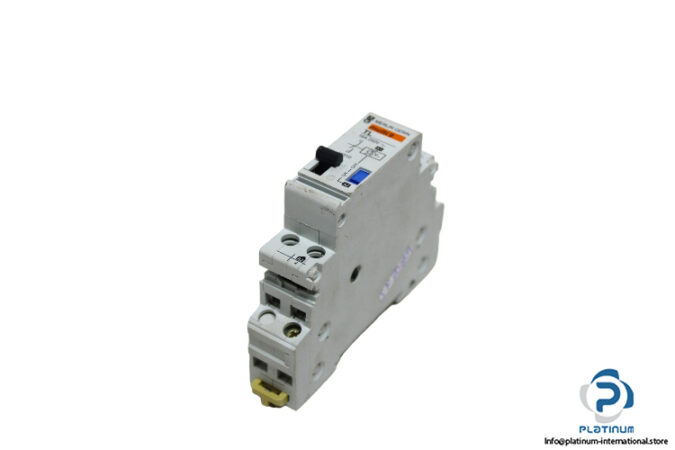 merlin-gerin-MULTI-9-circuit-breaker