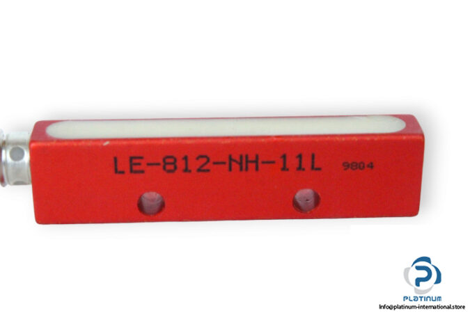 meto-fer-LE-812-NH-11L-inductive-proximity-switch-new-3