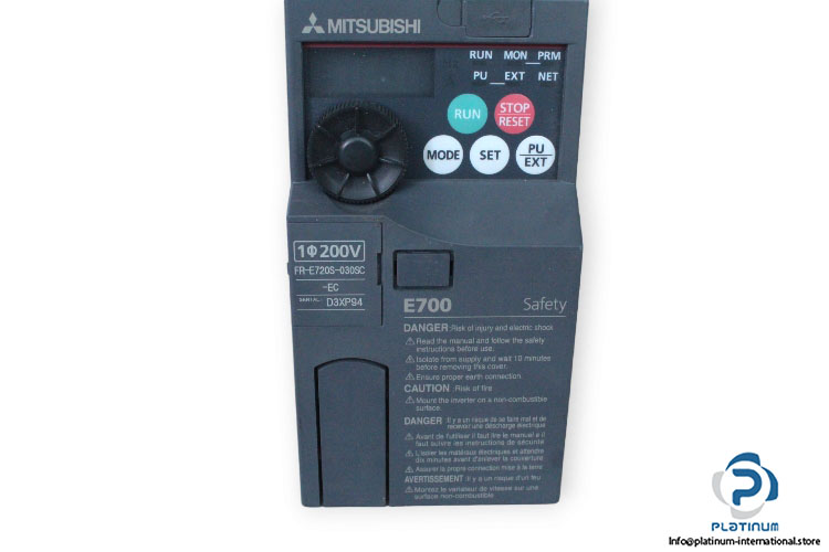 mitsubishi-FR-E720S-030SC-EC-frequency-inverter-(used)-1