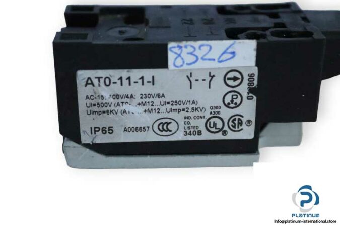 moeller-AT0-11-1-I-position-switch-(used)-2