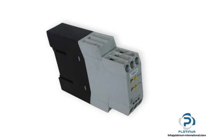 moeller-ETR4-11-A-timing-relay-(used)-2