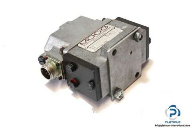 moog-0062-253C-electro-hydraulic-servo-valve-2