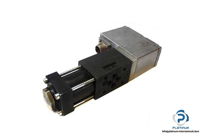 moog-d633-308a-direct-drive-analog-control-servo-valve-2