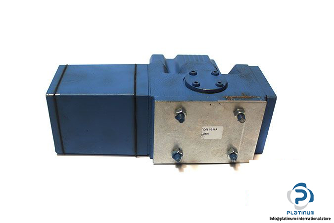 moog-d661-011a-servo-proportional-control-valve-2