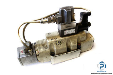 moog-d664z4710b-servo-proportional-control-valve
