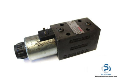 moog-hydrolux-WE42P10C22NB0CN_F-directional-control-valve
