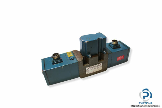moog-p35cbn3cvsn-servo-proportional-control-valve