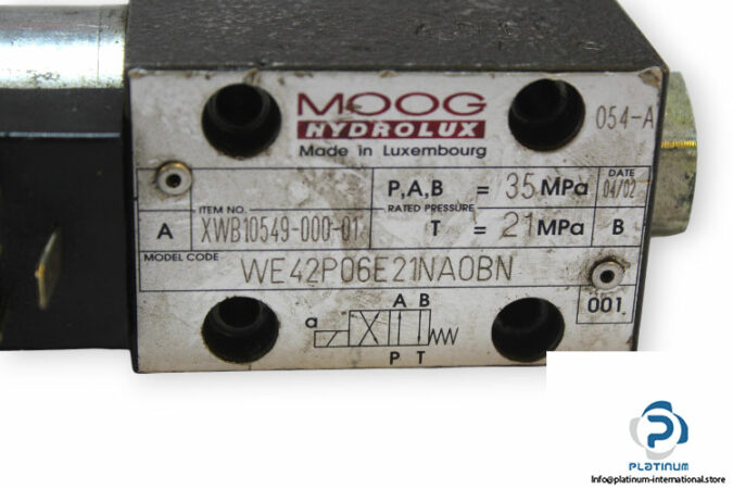 moog-we42p06e21na0bn-directional-control-valve-1