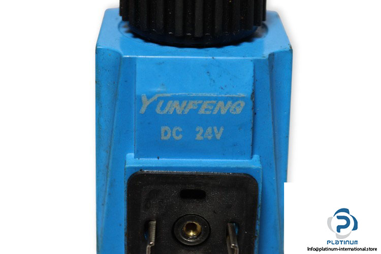 motor-oil-DG4V-3-2A-M-U-H-40-solenoid-operated-directional-valve-(new)-1