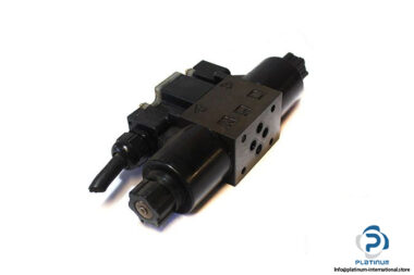 nachi-450-80212-solenoid-operated-directional-valve-2