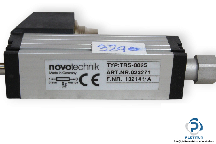 novotechnik-TRS-0025-spring-loaded-linear-potentiometer-(new)-1