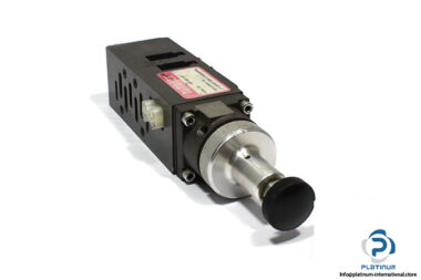 numatics-I12RS100JP00000-pressure-regulator