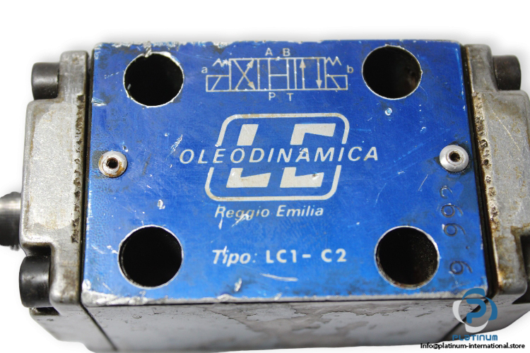 oleodinamica-LC1-C2-directional-control-valve-used-1