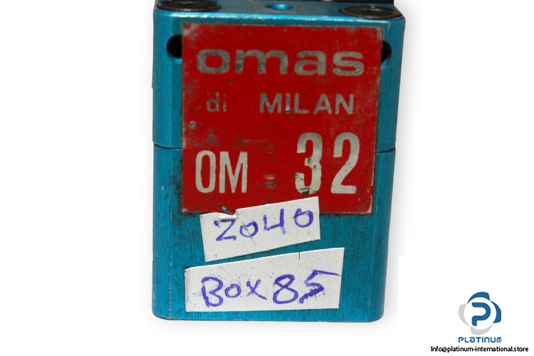 omas-OM-32-parallel-gripper-pneumatic-(used)-1
