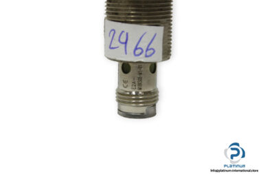 omron-E2A-M18KS08-M1-B1-inductive-proximity-sensor-used-2