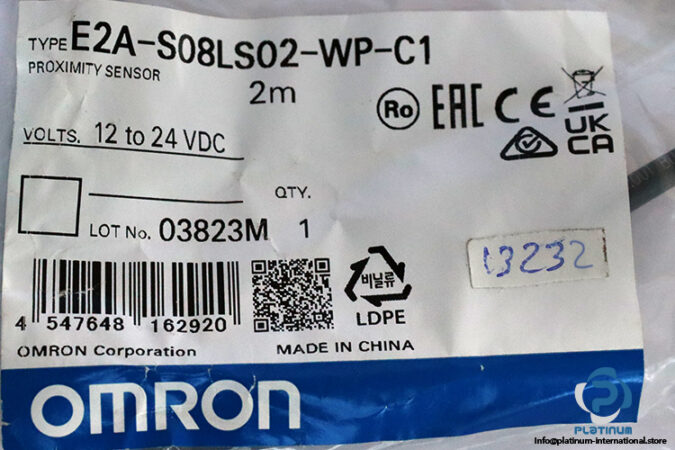 omron-E2A-S08LS02-WP-C1-inductive-proximity-sensor-(New)-2